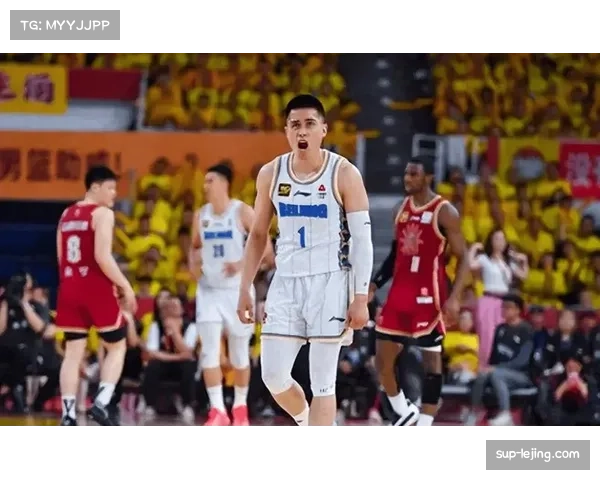 陈盈骏11分钟砍21分 北京队后场攻击力全面升级
